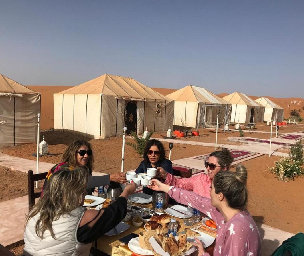 Milky Way Desert Camp Merzouga Exteriör bild